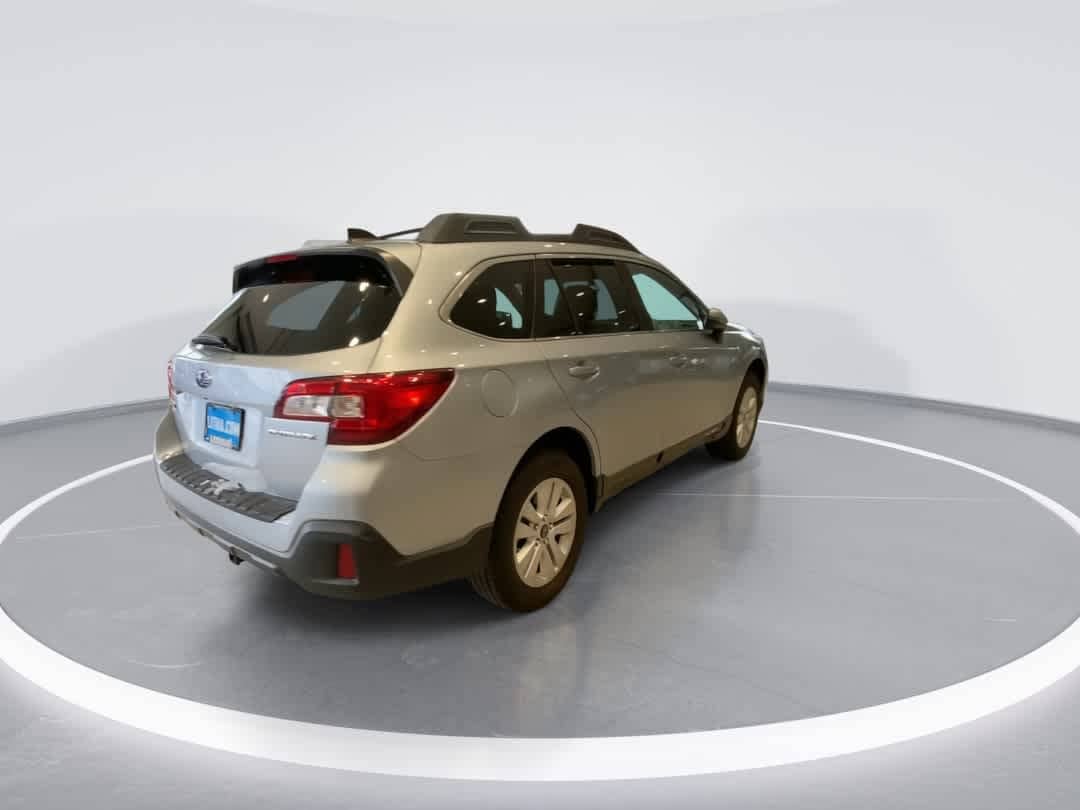 Thumbnail: 2019 Subaru Outback - 8