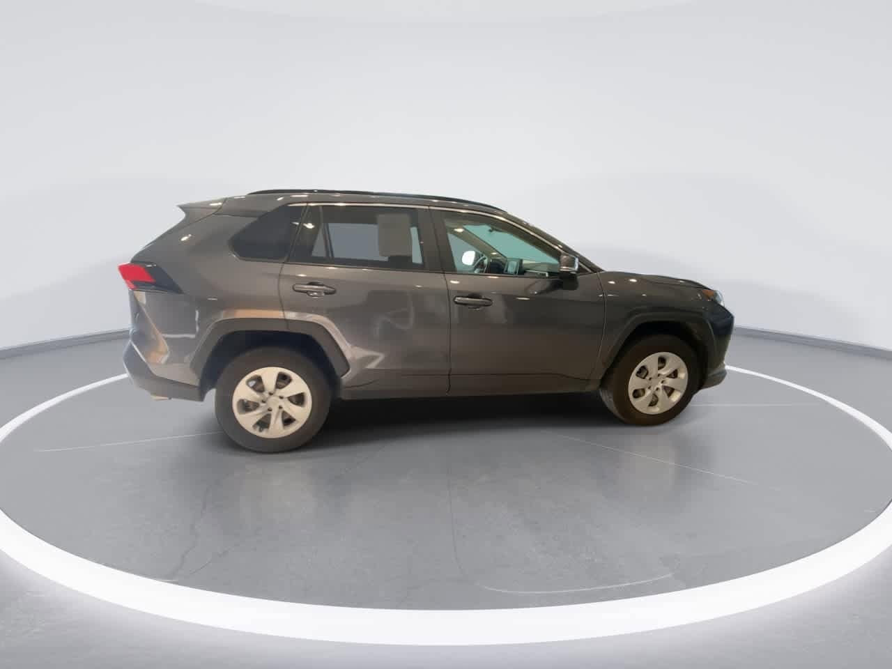 Thumbnail: 2019 Toyota RAV4 - 9