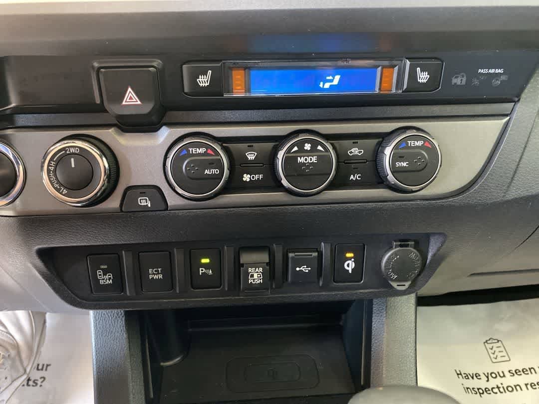 Thumbnail: 2020 Toyota Tacoma - 21