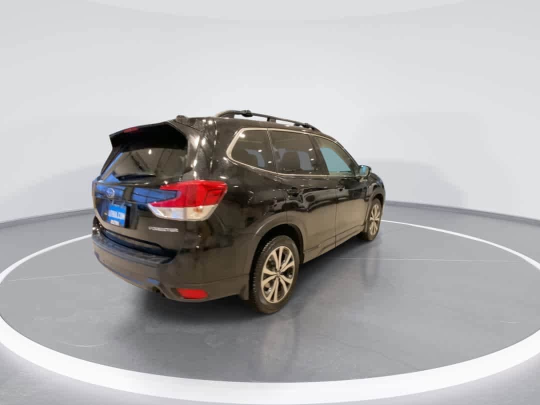 Thumbnail: 2019 Subaru Forester - 8