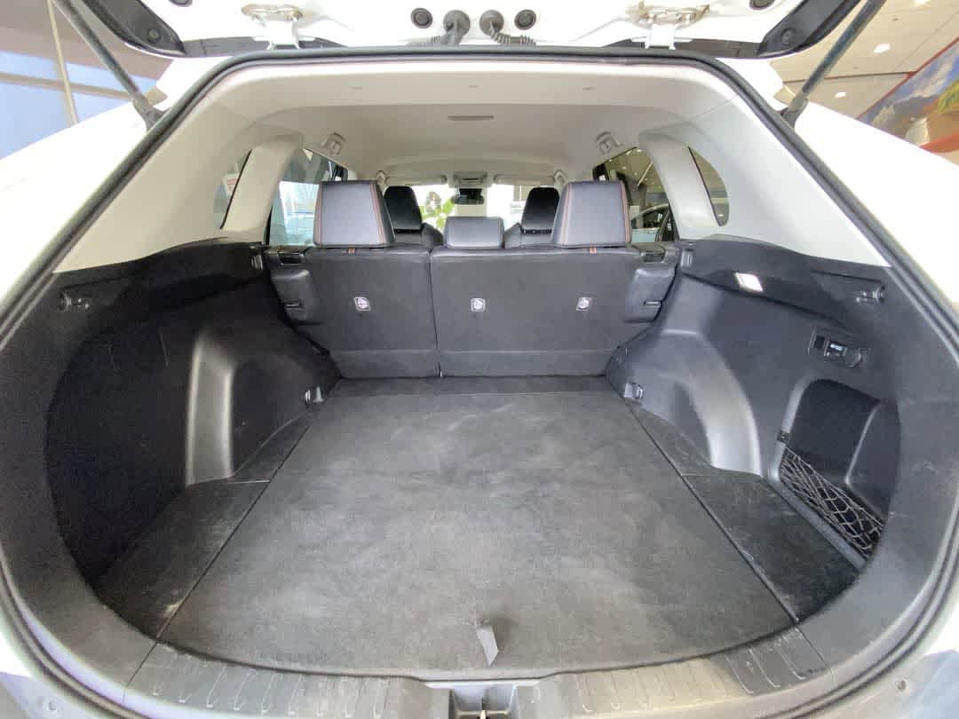 Thumbnail: 2022 Toyota RAV4 - 24