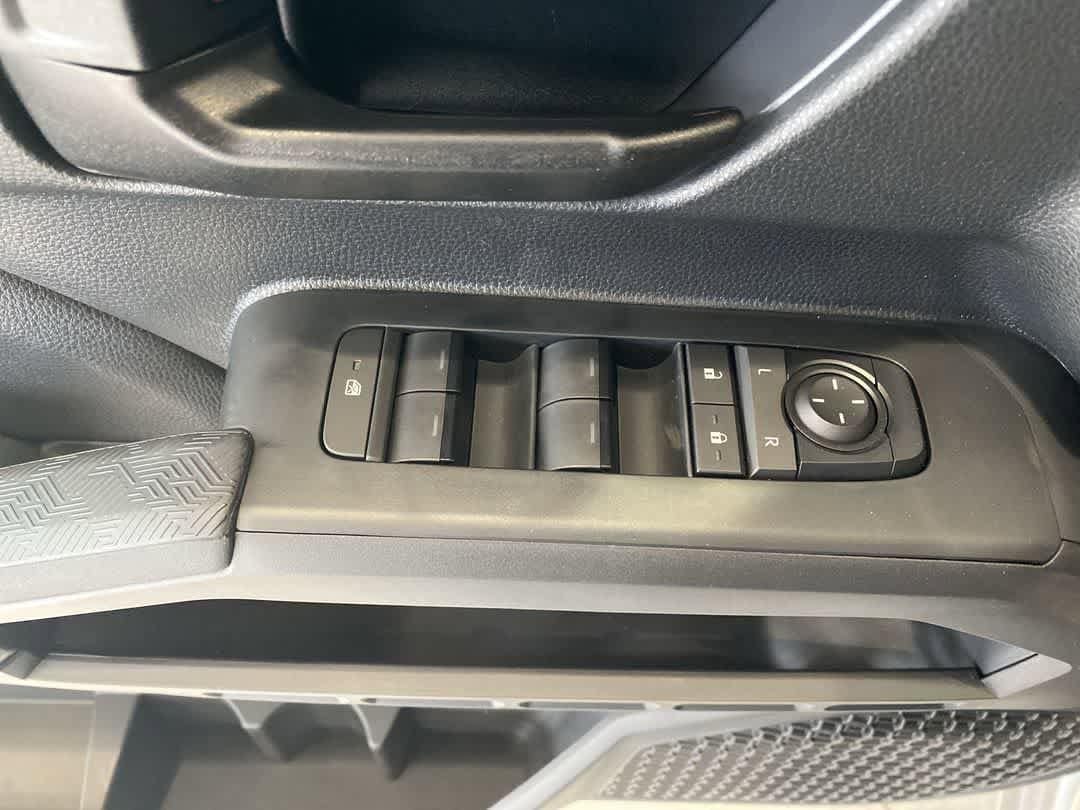 Thumbnail: 2025 Toyota Tacoma - 15