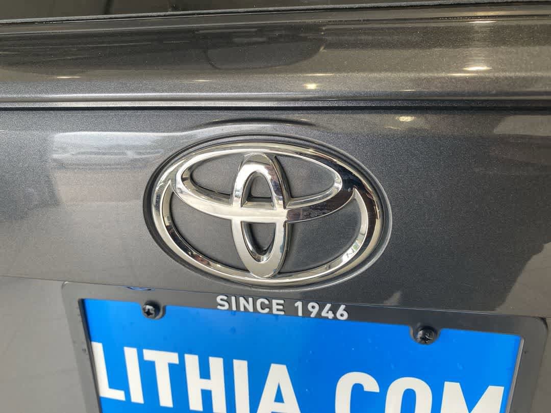 Thumbnail: 2024 Toyota RAV4 - 12