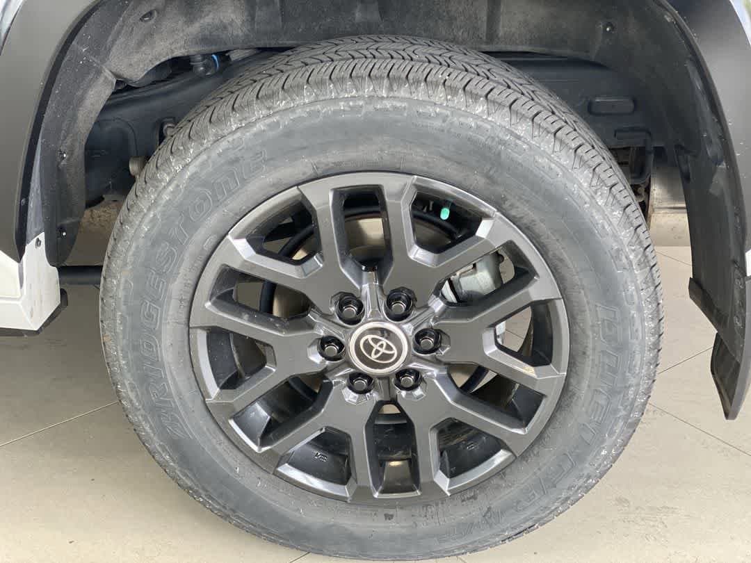 Thumbnail: 2024 Toyota Sequoia - 12