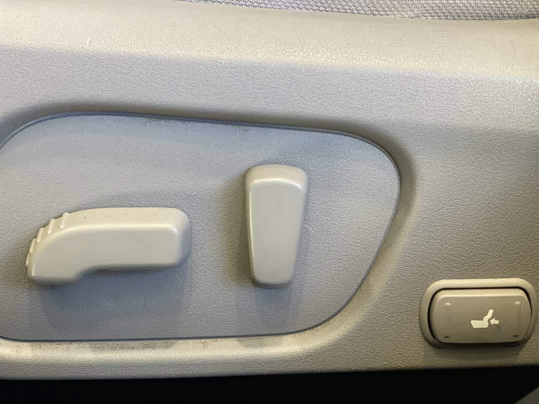 Thumbnail: 2015 Subaru Forester - 15