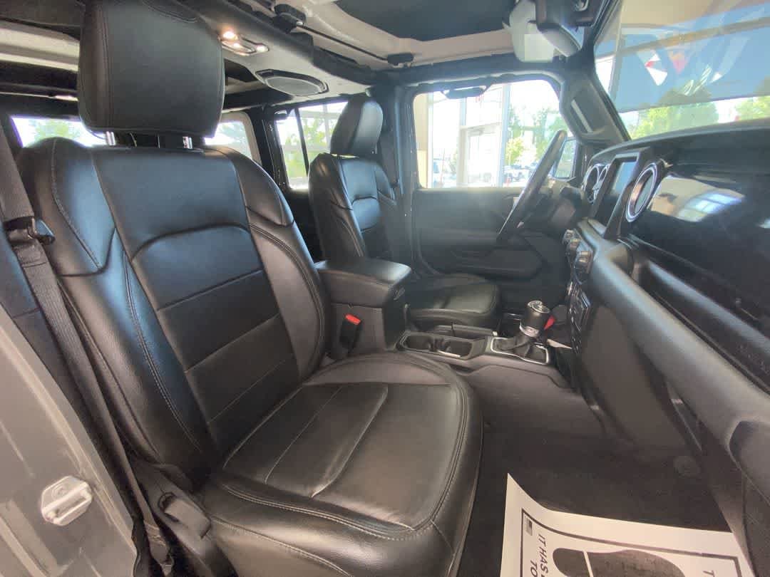 Thumbnail: 2023 Jeep Wrangler - 25