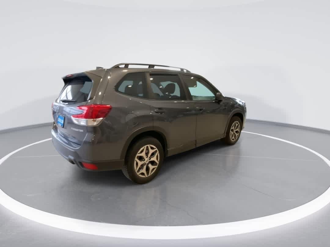 Thumbnail: 2022 Subaru Forester - 8