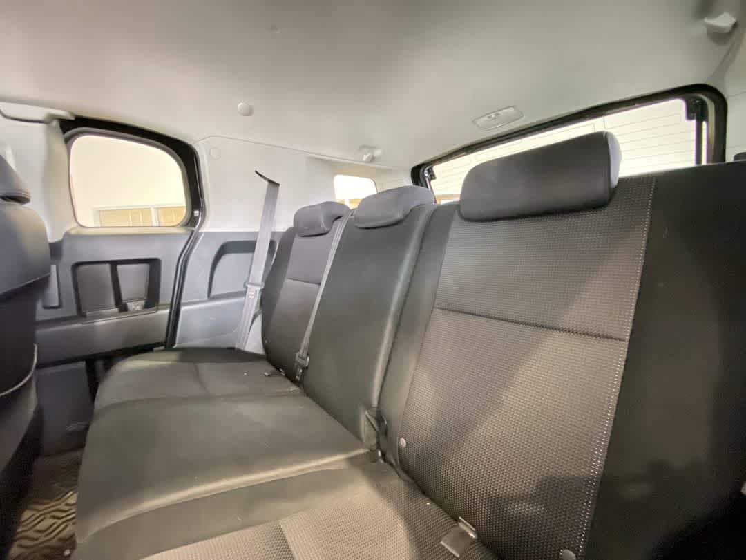 Thumbnail: 2008 Toyota FJ Cruiser - 23