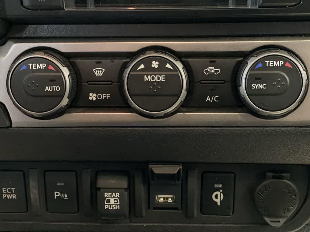 Thumbnail: 2023 Toyota Tacoma - 21