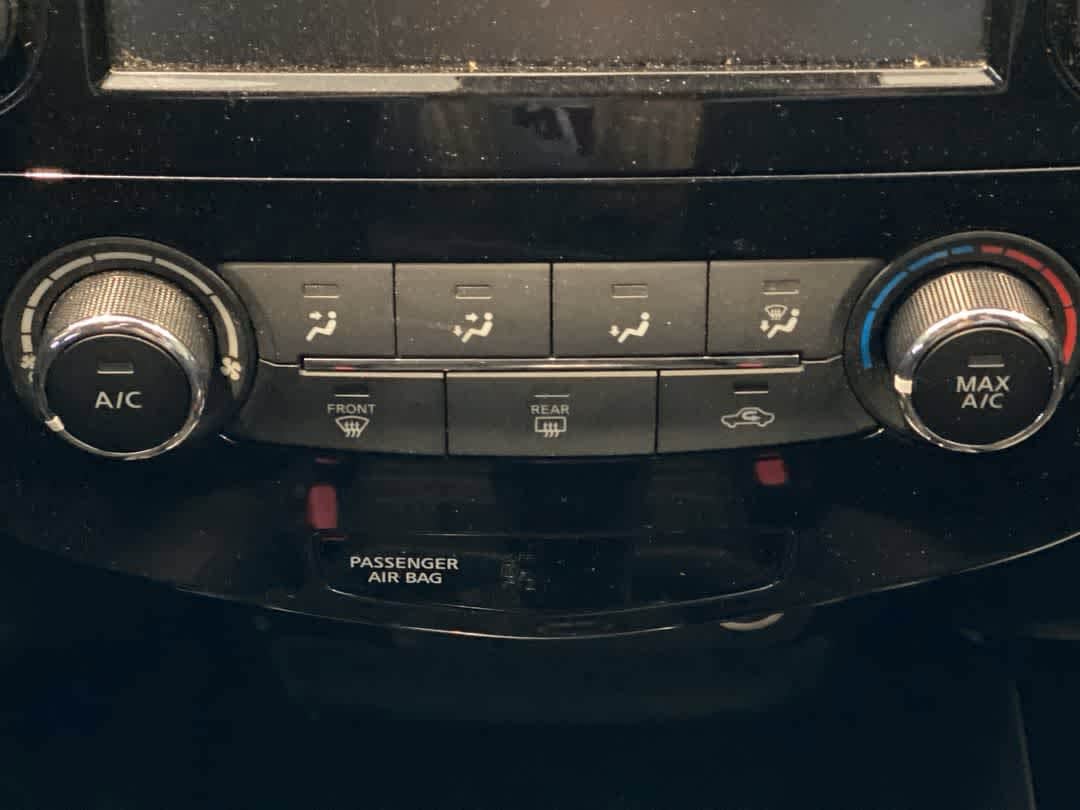 Thumbnail: 2020 Nissan Rogue - 21