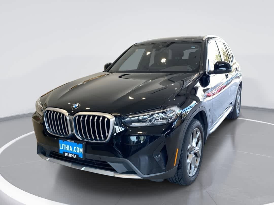 2022 BMW X3 xDrive30i's photo