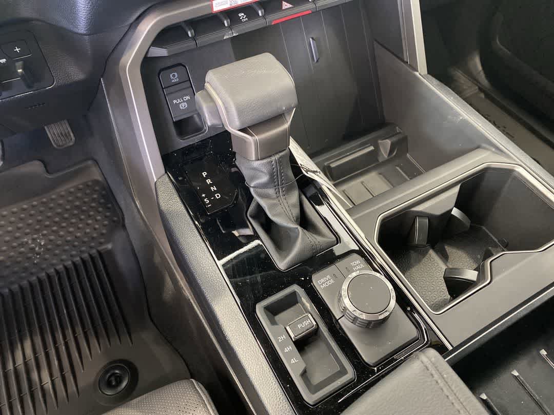 Thumbnail: 2025 Toyota Tundra - 21