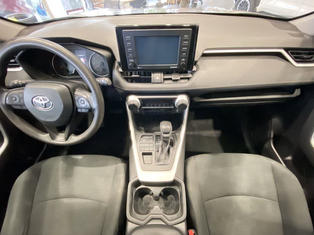 Thumbnail: 2020 Toyota RAV4 - 23