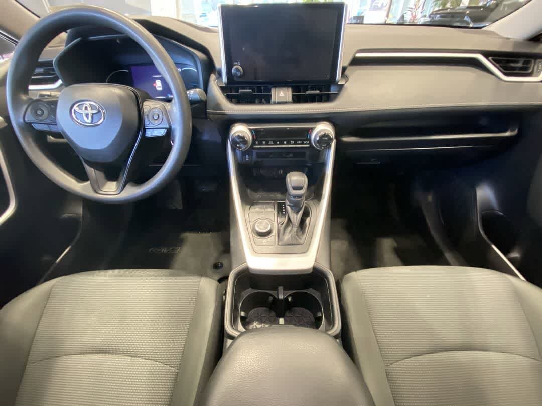 Thumbnail: 2024 Toyota RAV4 - 23