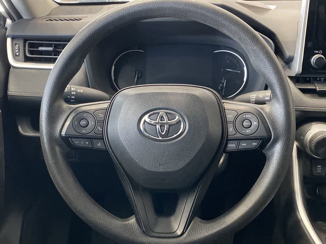 Thumbnail: 2024 Toyota RAV4 - 17