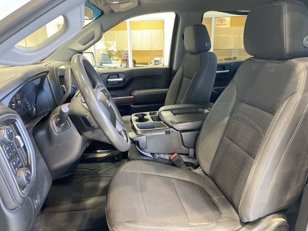 Thumbnail: 2020 Chevrolet Silverado 1500 - 13