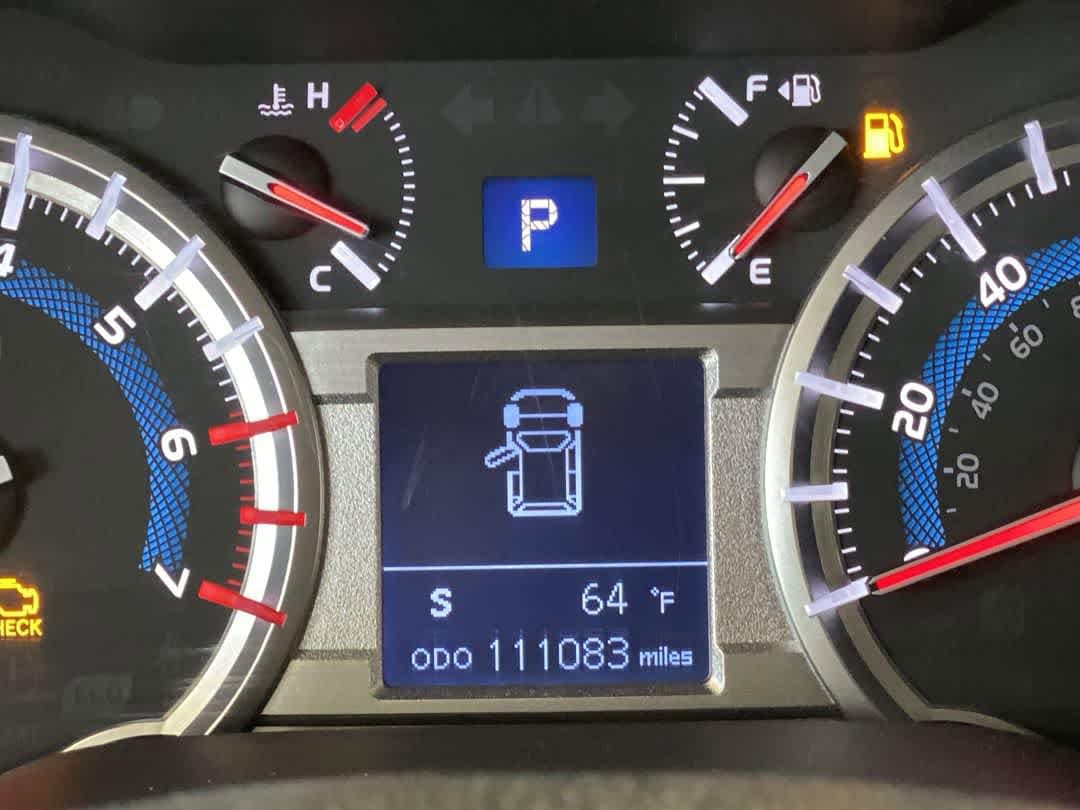 Thumbnail: 2019 Toyota 4Runner - 17