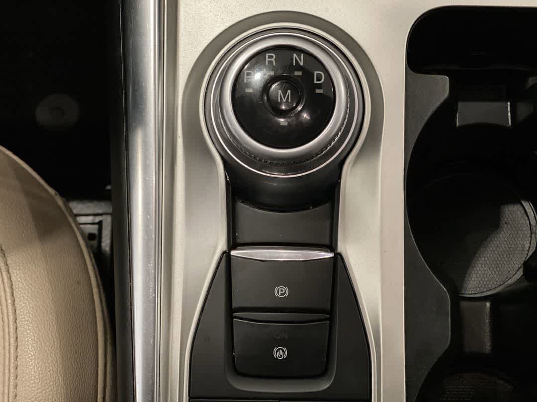 Thumbnail: 2020 Ford Explorer - 23