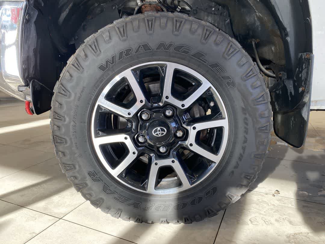 Thumbnail: 2017 Toyota Tundra - 10
