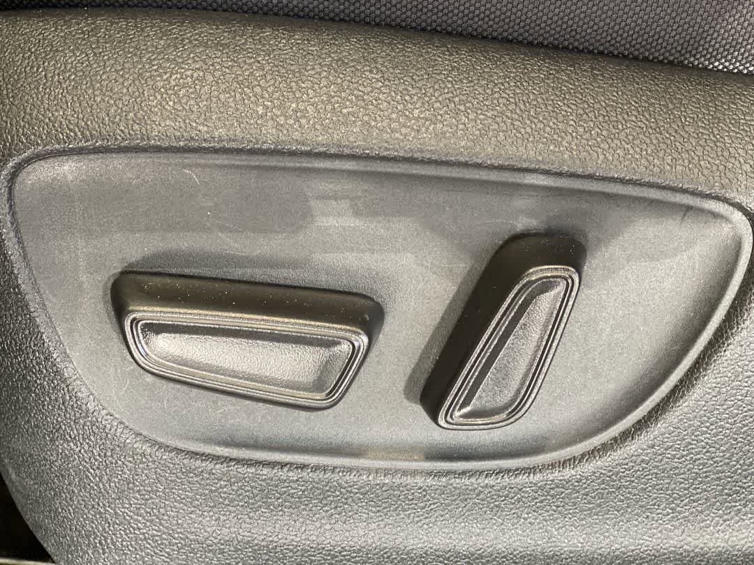 Thumbnail: 2024 Toyota Highlander - 15