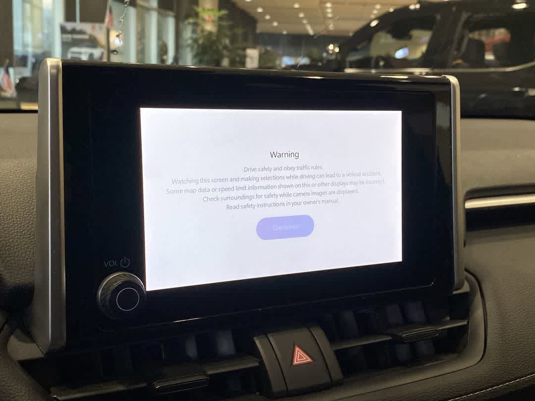 Thumbnail: 2025 Toyota RAV4 - 16