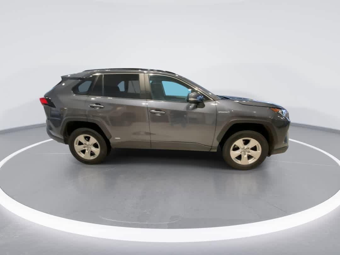 Thumbnail: 2020 Toyota RAV4 - 9