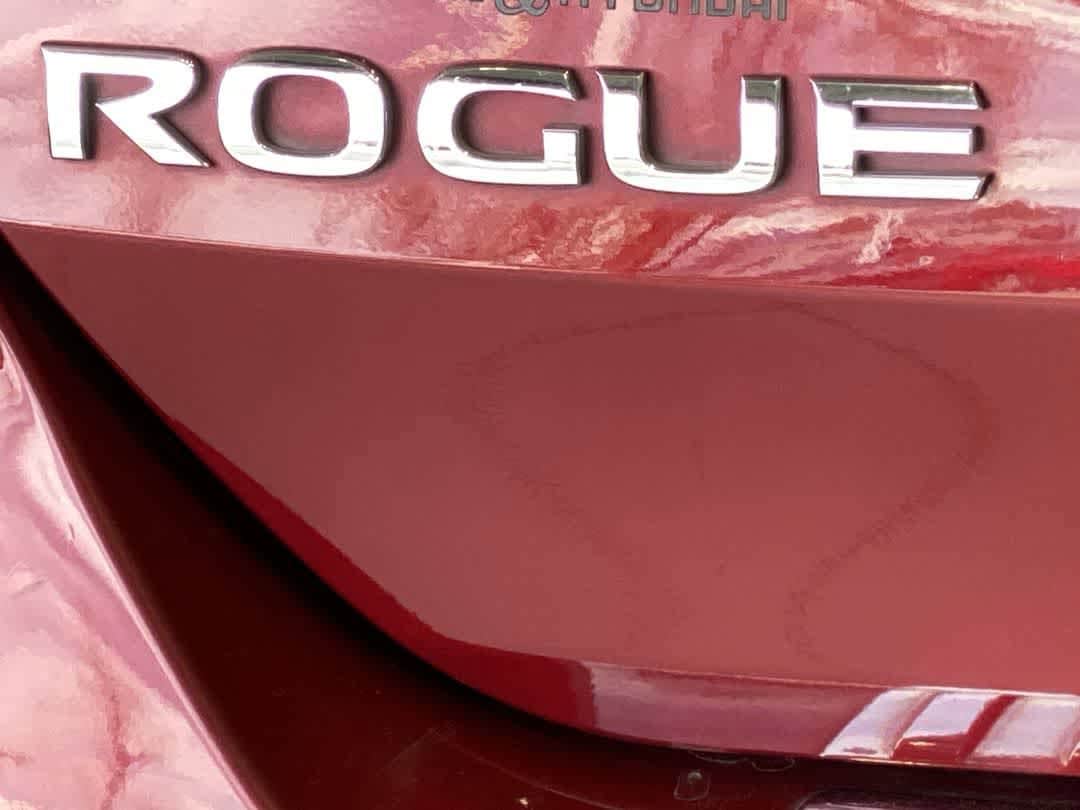 Thumbnail: 2020 Nissan Rogue - 11