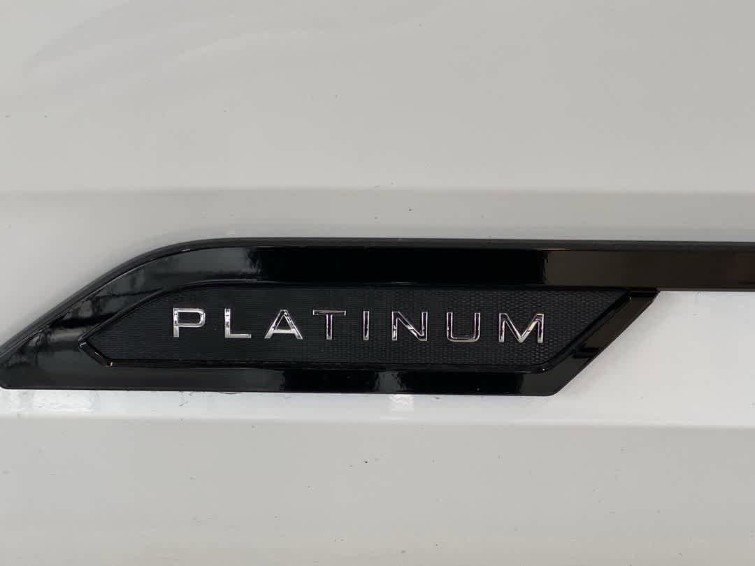 Thumbnail: 2024 Toyota Sequoia - 11