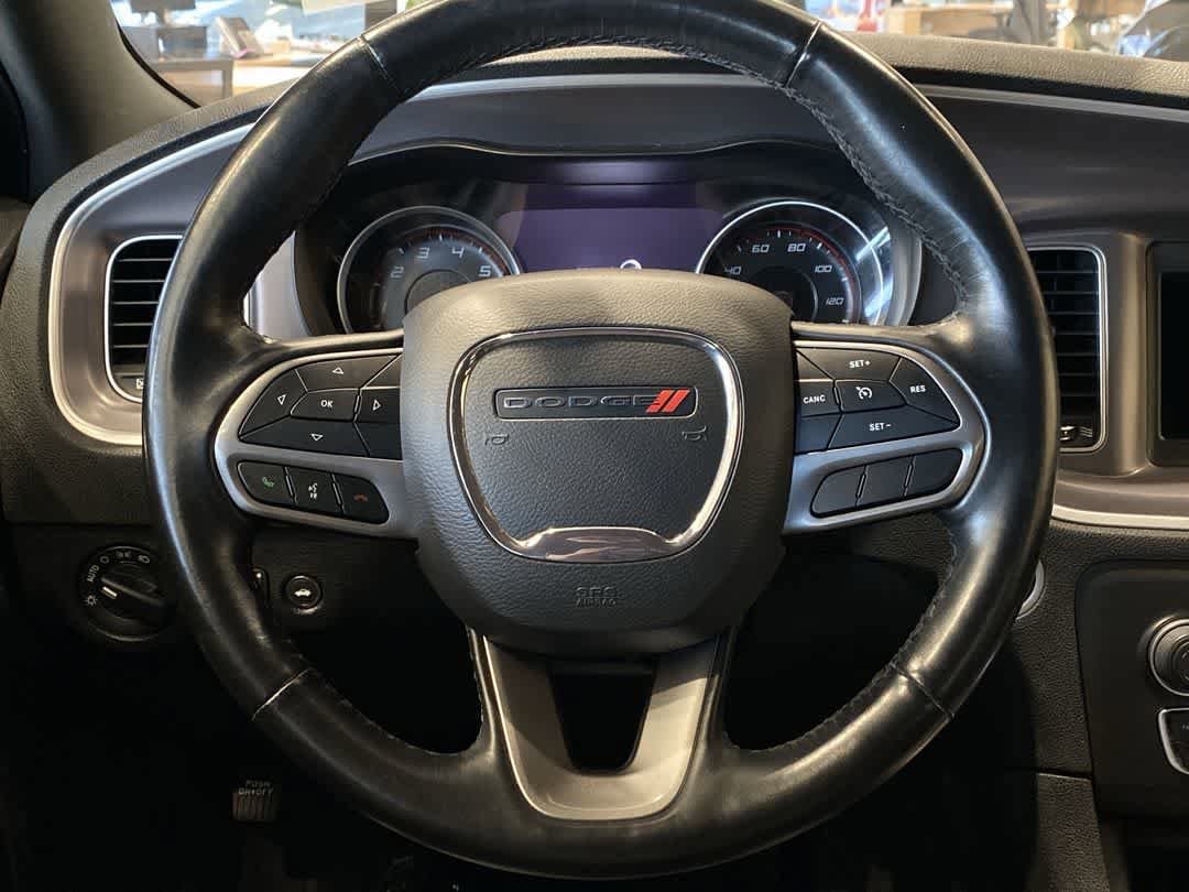 Thumbnail: 2022 Dodge Charger - 16