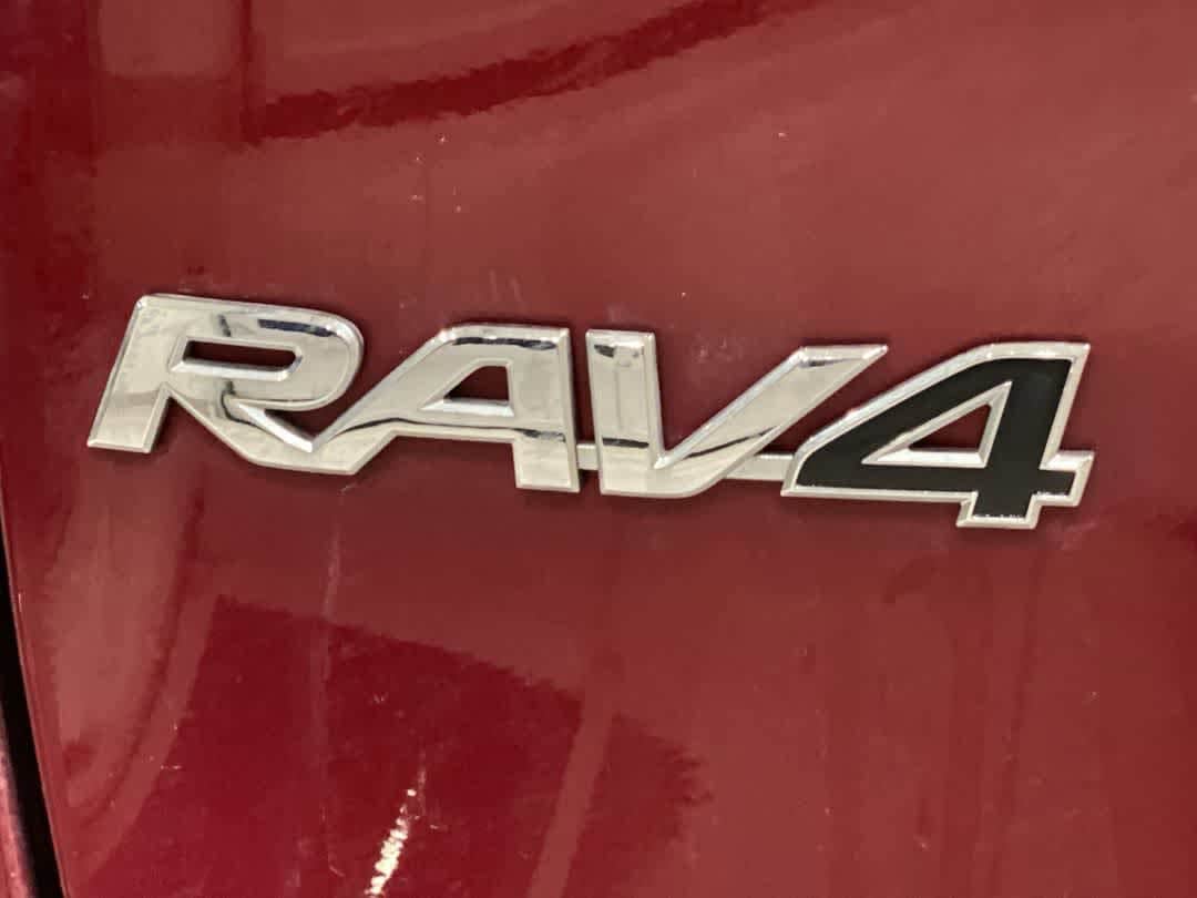 Thumbnail: 2025 Toyota RAV4 - 11
