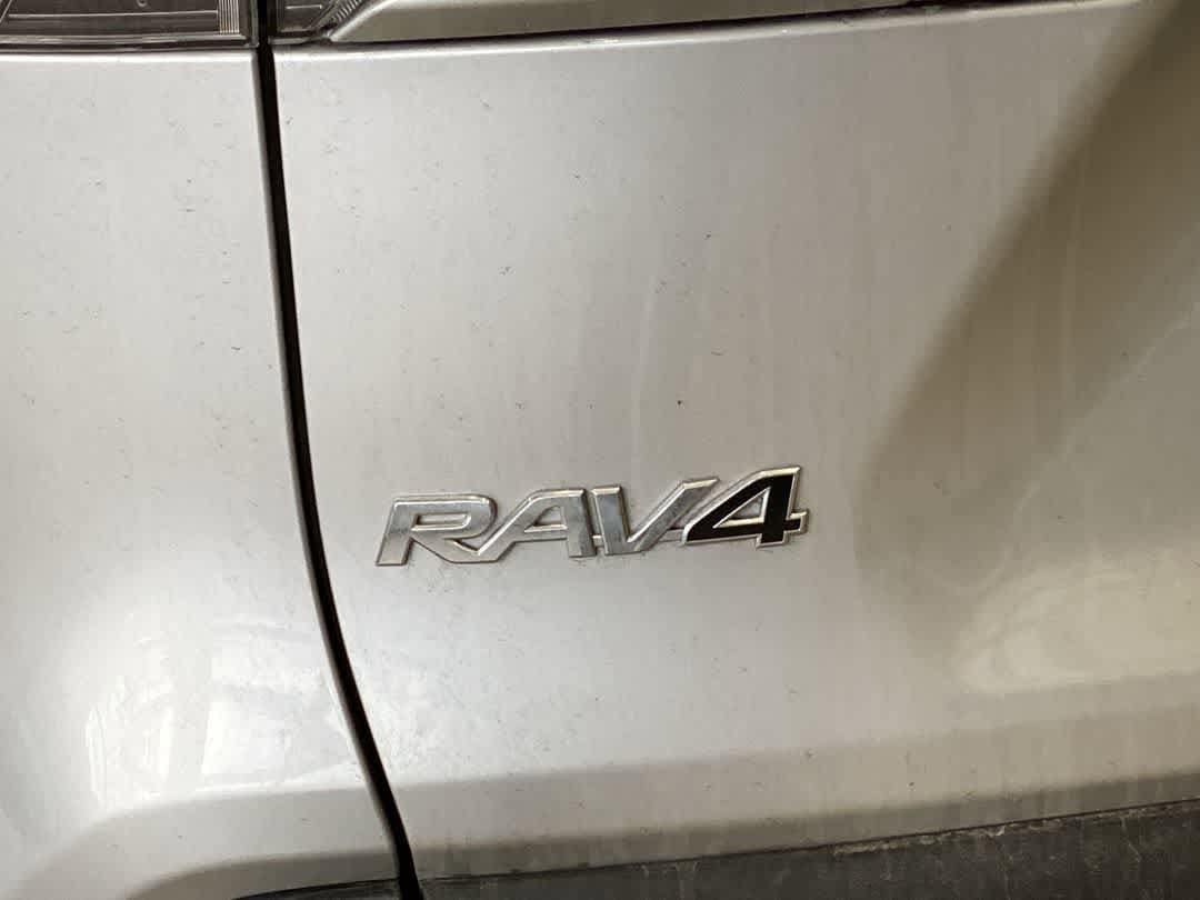Thumbnail: 2024 Toyota RAV4 - 11
