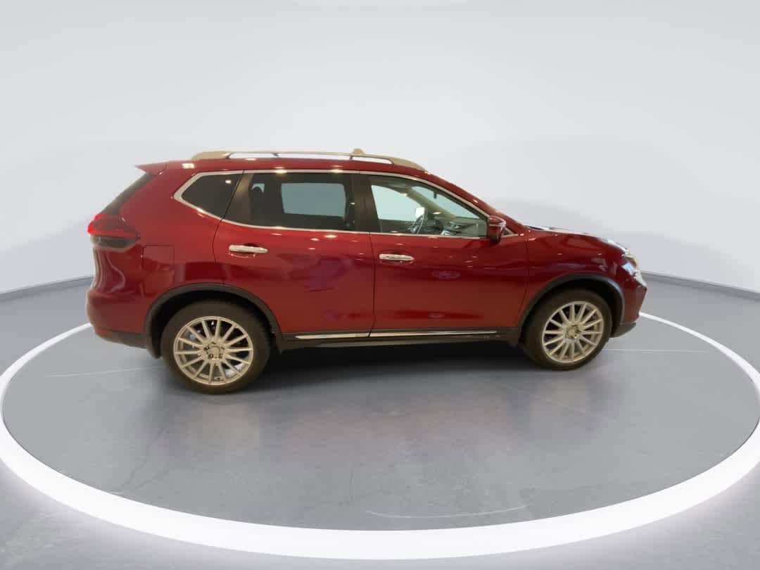 Thumbnail: 2020 Nissan Rogue - 9