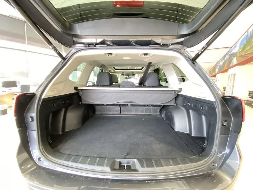 Thumbnail: 2022 Subaru Forester - 26