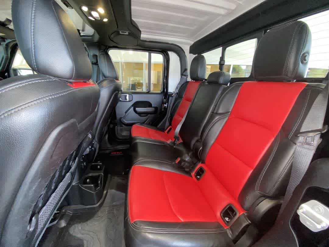 Thumbnail: 2021 Jeep Gladiator - 25