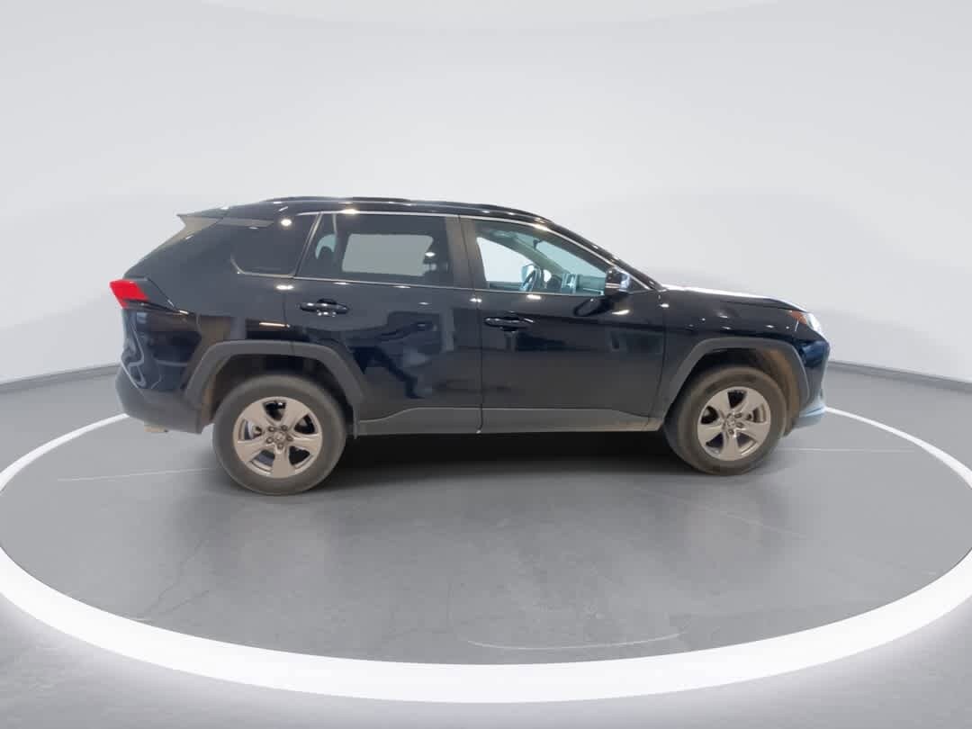 Thumbnail: 2025 Toyota RAV4 - 9