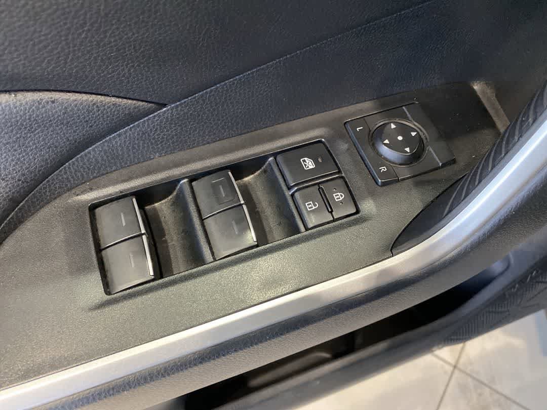 Thumbnail: 2025 Toyota RAV4 - 13