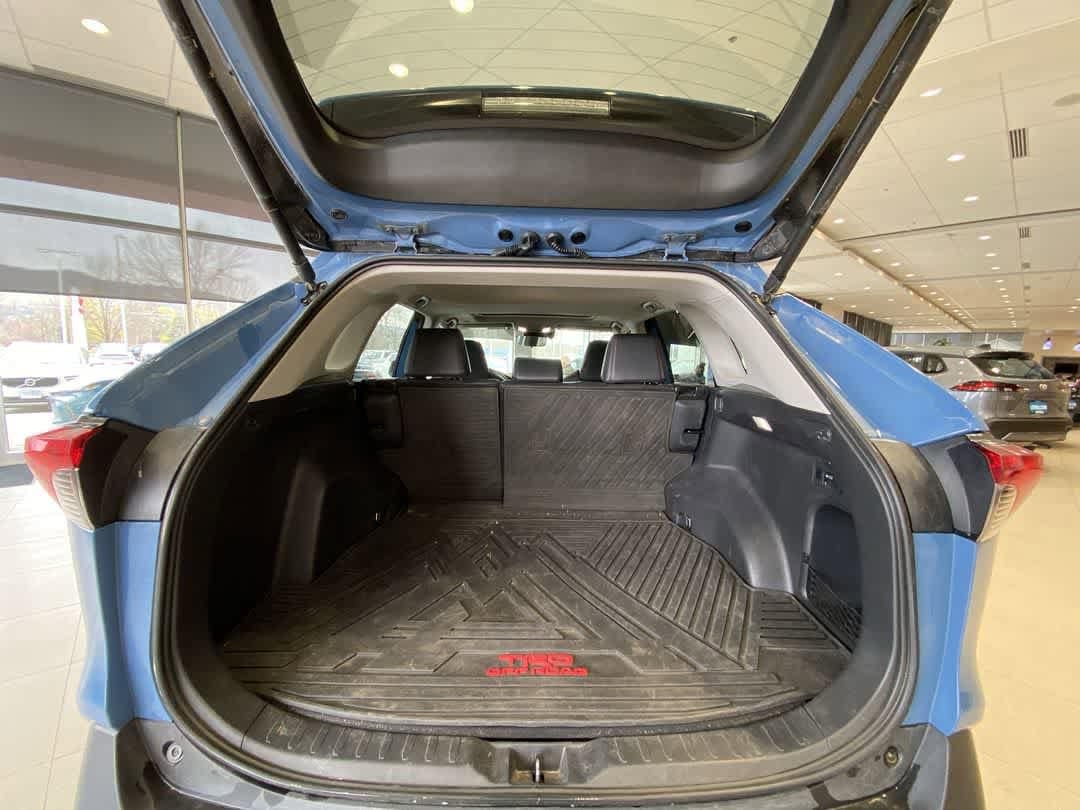 Thumbnail: 2024 Toyota RAV4 - 26