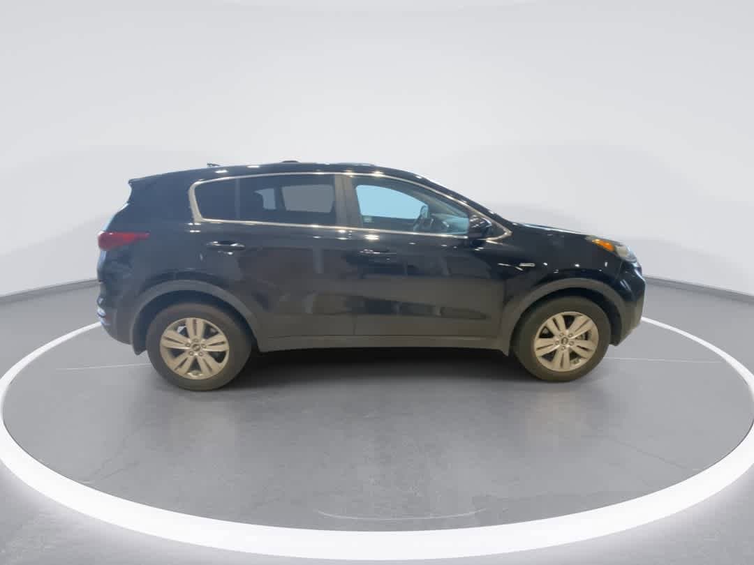 Thumbnail: 2020 Kia Sportage - 9