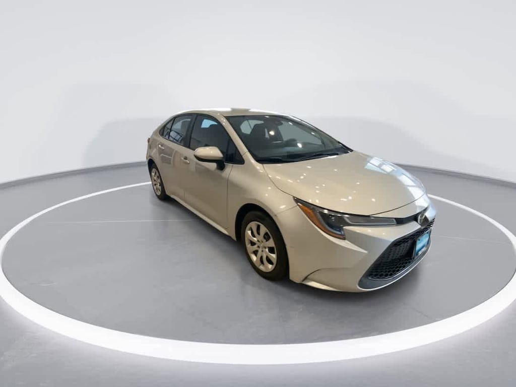 Used 2022 Toyota Corolla LE Sedan