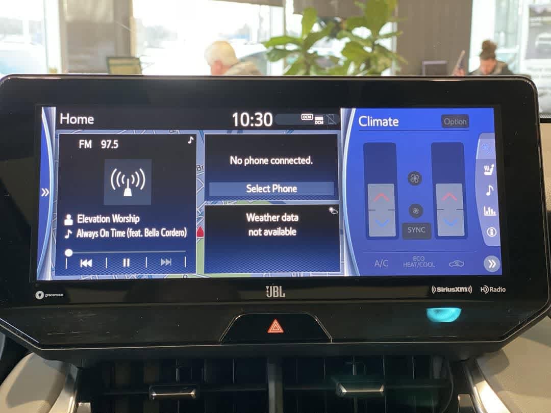 Thumbnail: 2021 Toyota Venza - 19