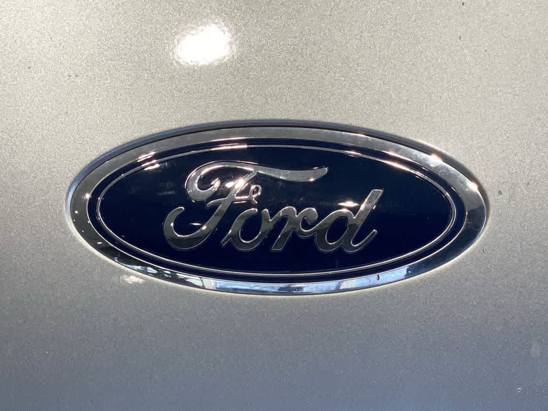 Thumbnail: 2021 Ford Escape - 10