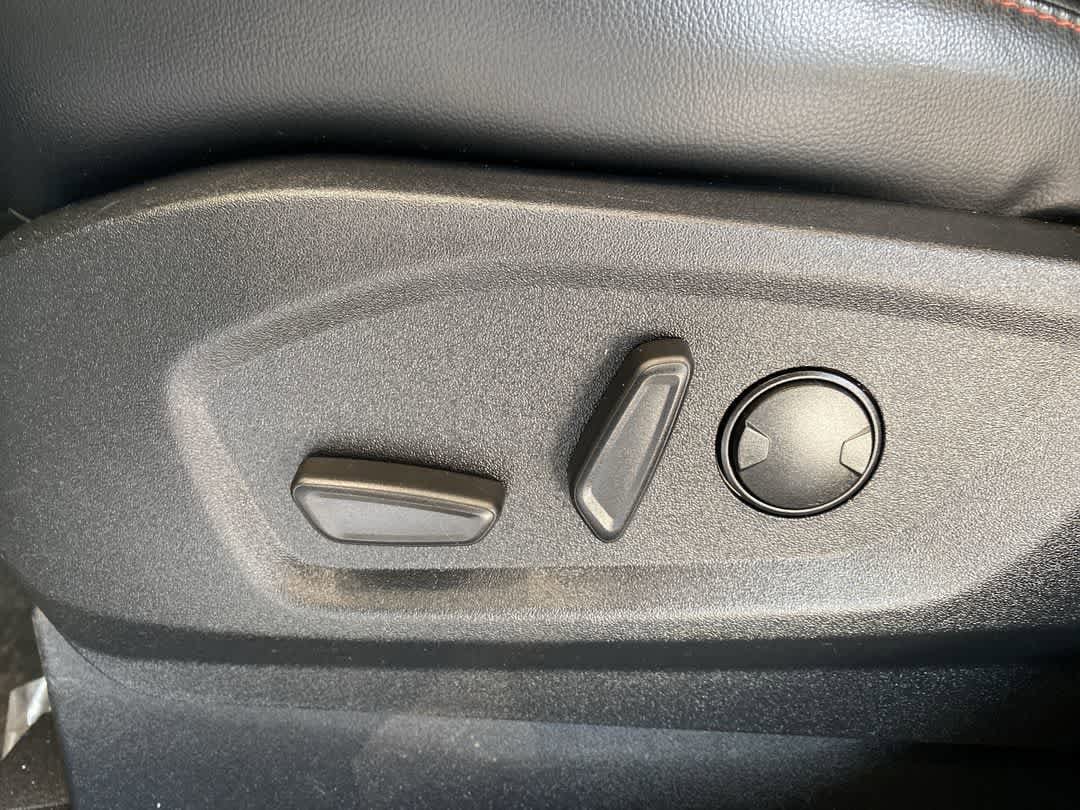 Thumbnail: 2024 Ford Edge - 14