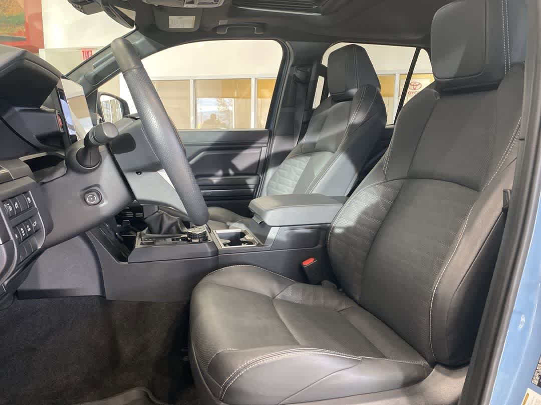 Thumbnail: 2025 Toyota 4Runner - 11