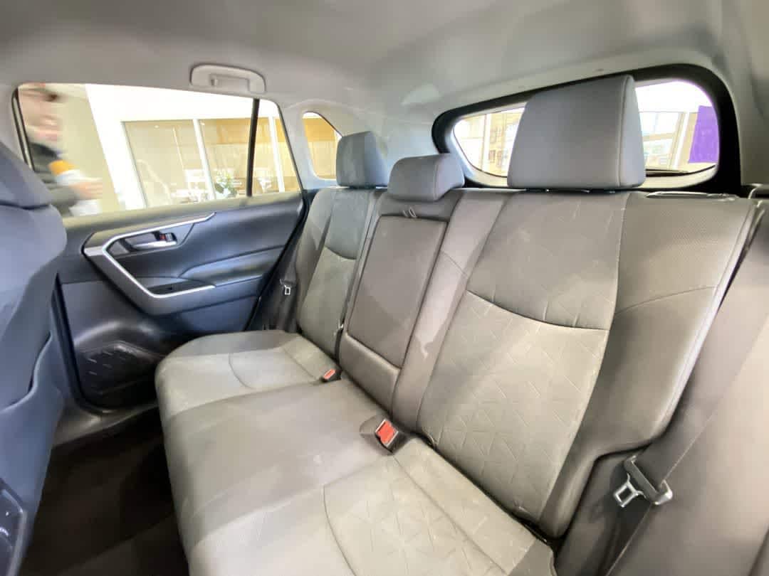 Thumbnail: 2024 Toyota RAV4 - 24