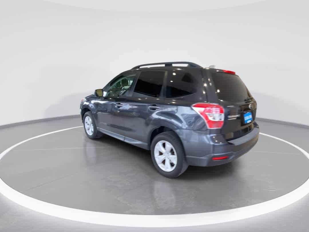 Thumbnail: 2016 Subaru Forester - 6