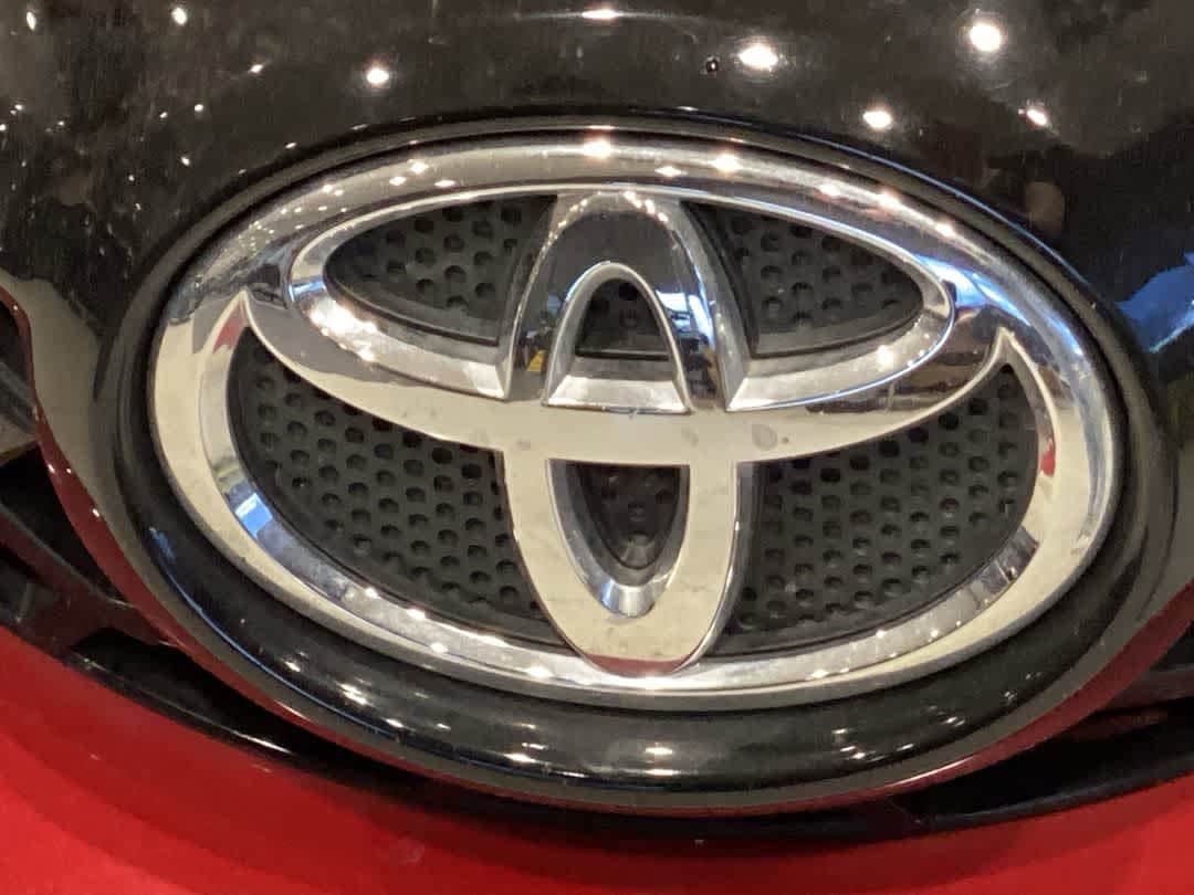 Thumbnail: 2018 Toyota Corolla iM - 10