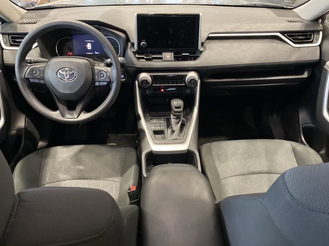 Thumbnail: 2025 Toyota RAV4 - 20