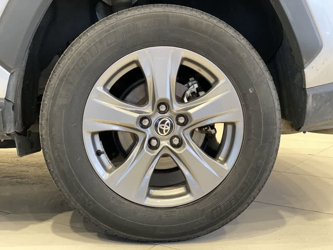 Thumbnail: 2024 Toyota RAV4 - 13