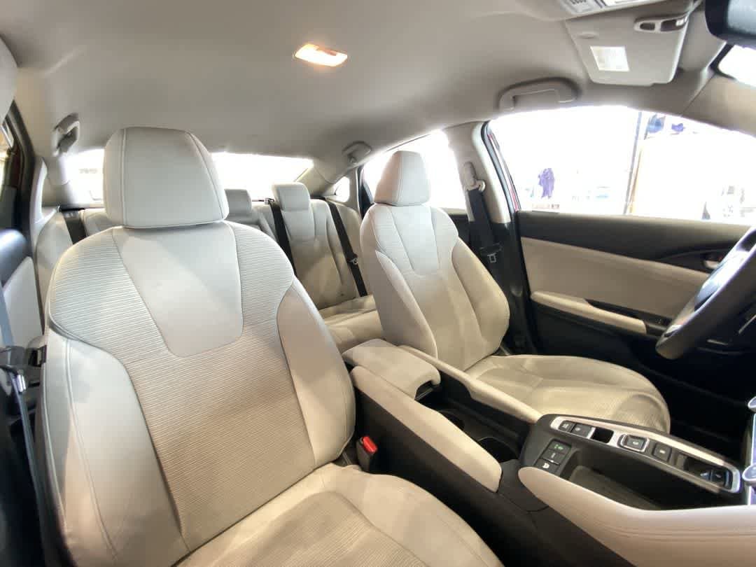 Thumbnail: 2019 Honda Insight - 26