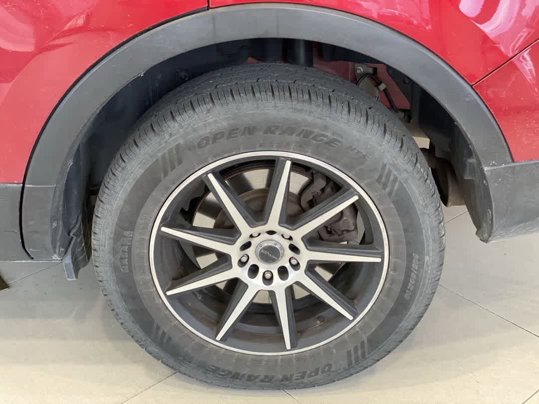 Thumbnail: 2016 Ford Explorer - 13